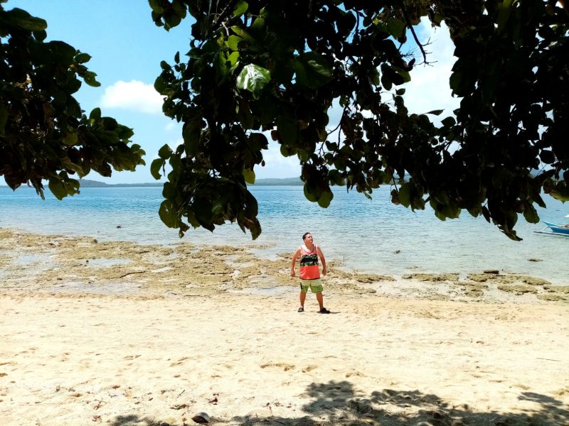 Burdeos Binonbonan Island