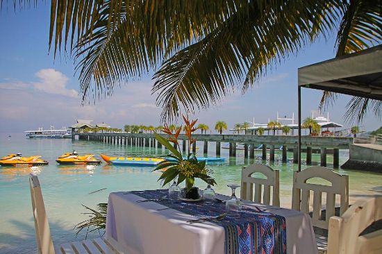 Hof Gorei Beach Resort